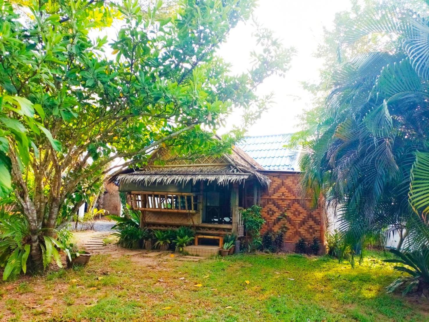 Kingsacre Hotel Nai Yang Luaran gambar