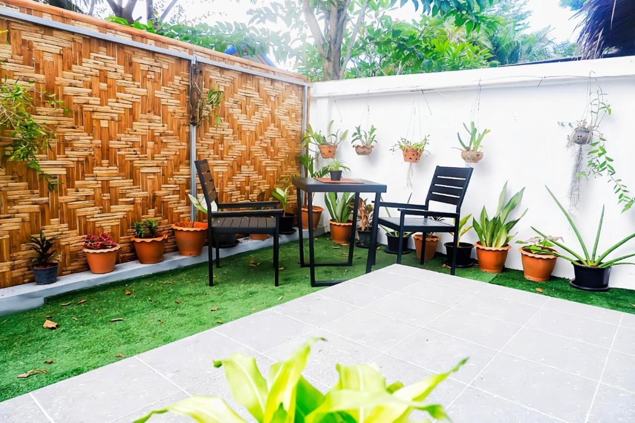 Kingsacre Hotel Nai Yang Luaran gambar