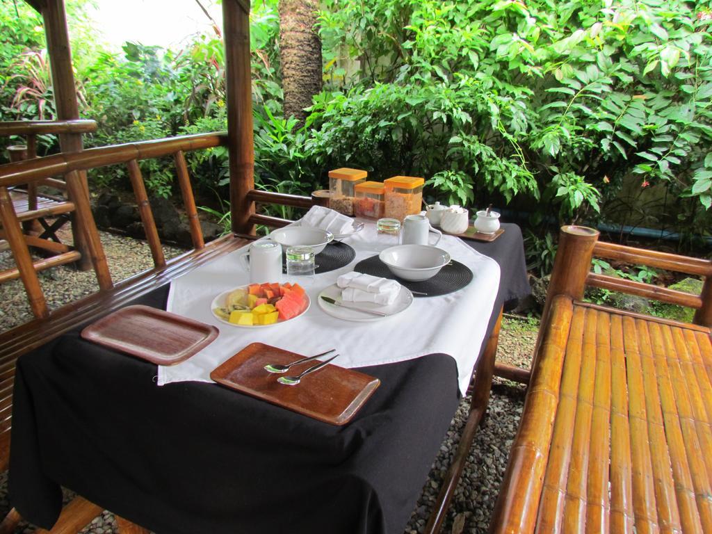 Kingsacre Hotel Nai Yang Luaran gambar
