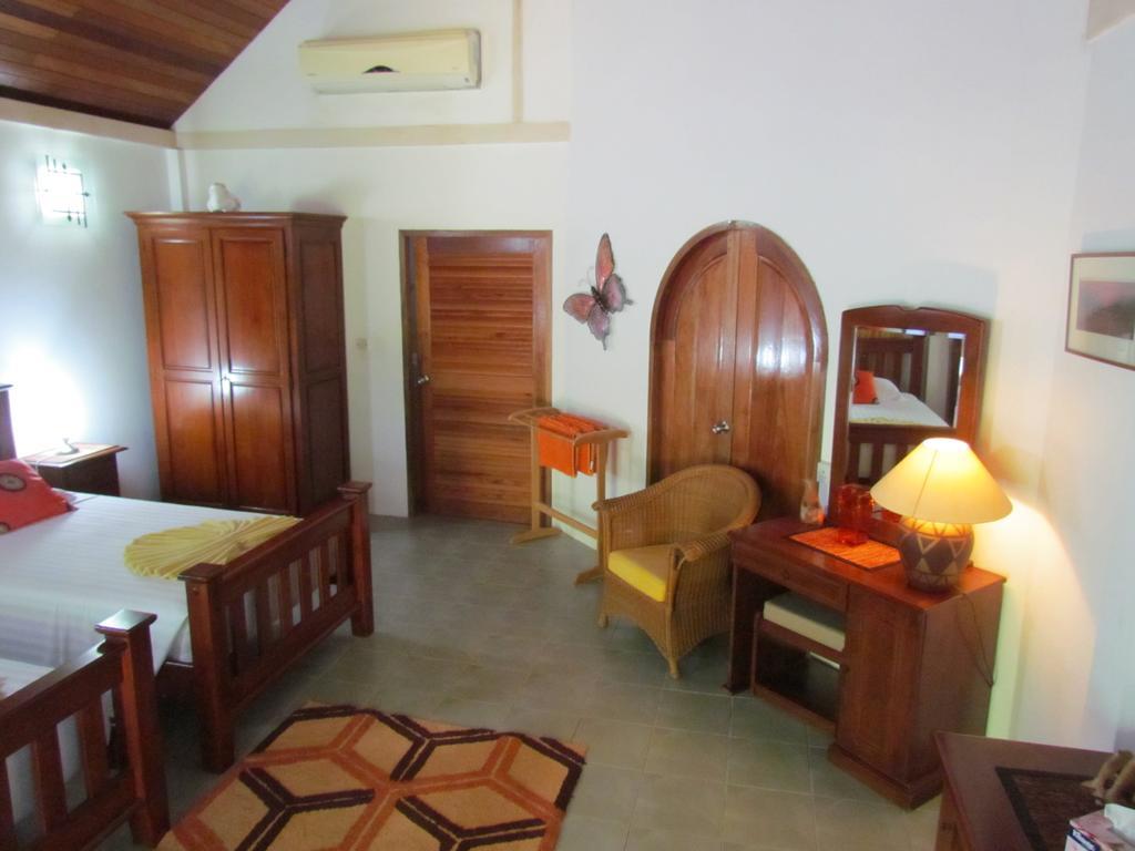 Kingsacre Hotel Nai Yang Luaran gambar